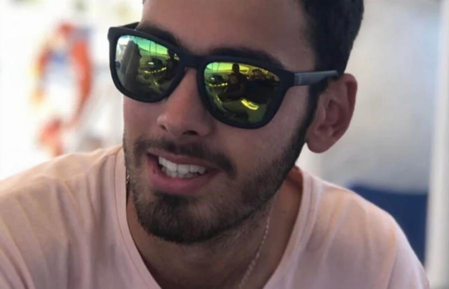 «Πάτα πάνω μου να βγεις»: Η έκκληση της Ευγενίας να βρει τον Μιχάλη με το κίτρινο φούτερ που της έσωσε την ζωή στα Τέμπη