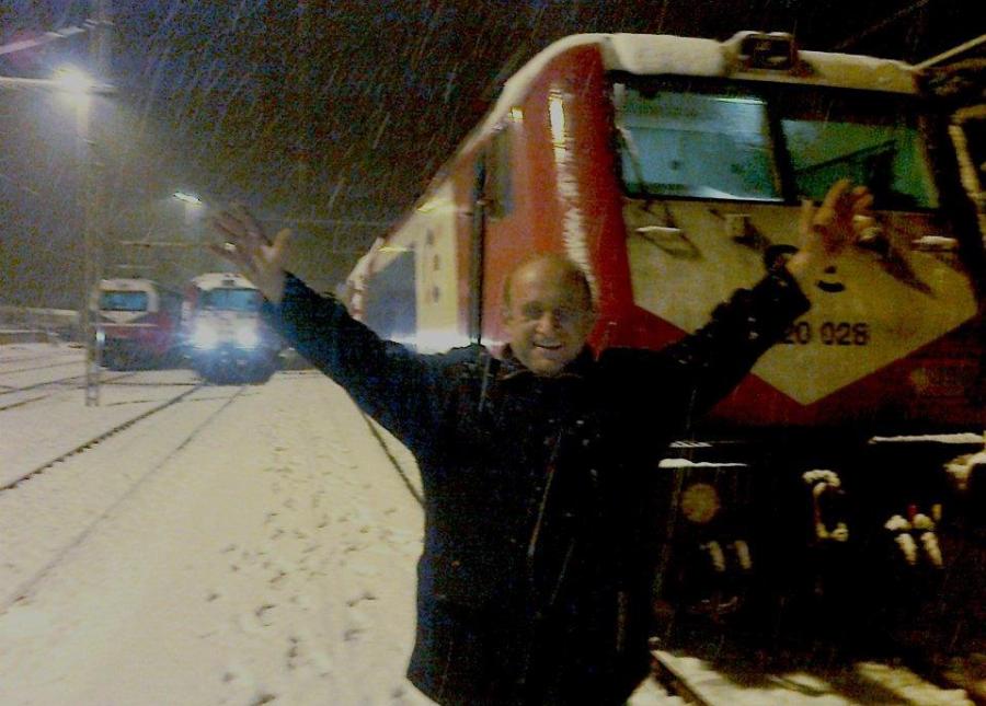 Σιδηροδρομικό δυστύχημα στα Τέμπη: Βουβός πόνος στην Αμαλιάδα – Νεκρός ο μηχανοδηγός Γιώργος Κουτσούμπας