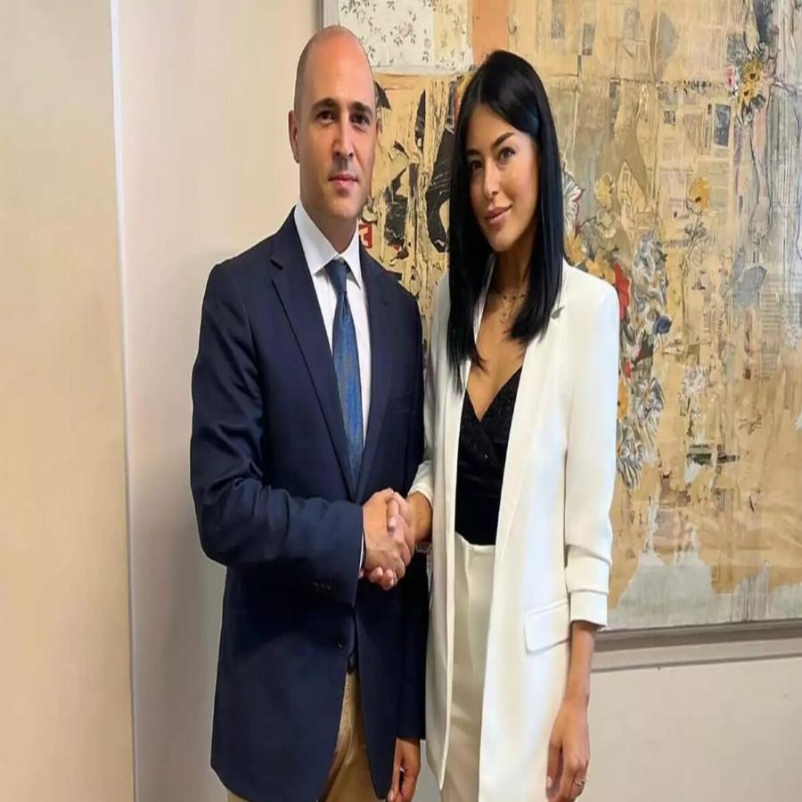 Έβγαλαν τα «μαχαίρια» Μπογδάνος και Λατινοπούλου: Από τη θορυβώδη διαγραφή έως το copyright του ονόματος «Πατρίδα»