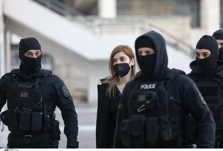 Σε αδιέξοδο η Πισπιρίγκου, τρέμει ο Κούγιας: Εισαγγελέας ζητά να δικαστεί και για τους θανάτους Μαλένας και Ίριδας