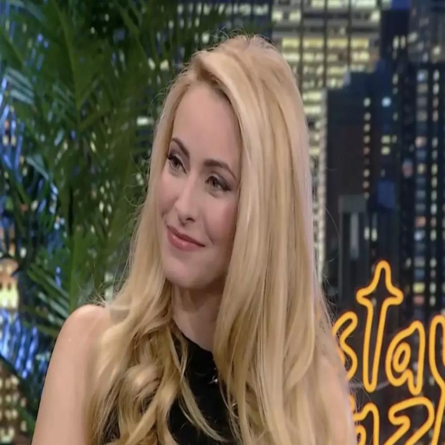 Κατάθεση ψυχής από τη Σοφία Μανωλάκου: «Πάσχω από την νόσο Κρον, μου εμφανίστηκε από το άγχος, έφτασα να ζυγίζω 46 κιλά»