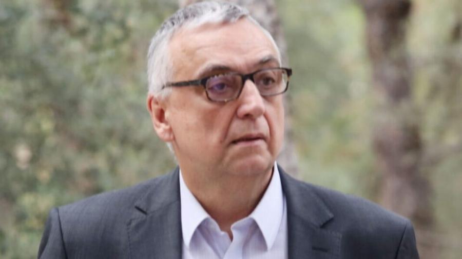 «Ραγίζει» καρδιές η ανάρτηση του Δημήτρη Σούρα για την τραγωδία στα Τέμπη: «Εκεί στο βάθος είναι το κλάμα των ψυχών»