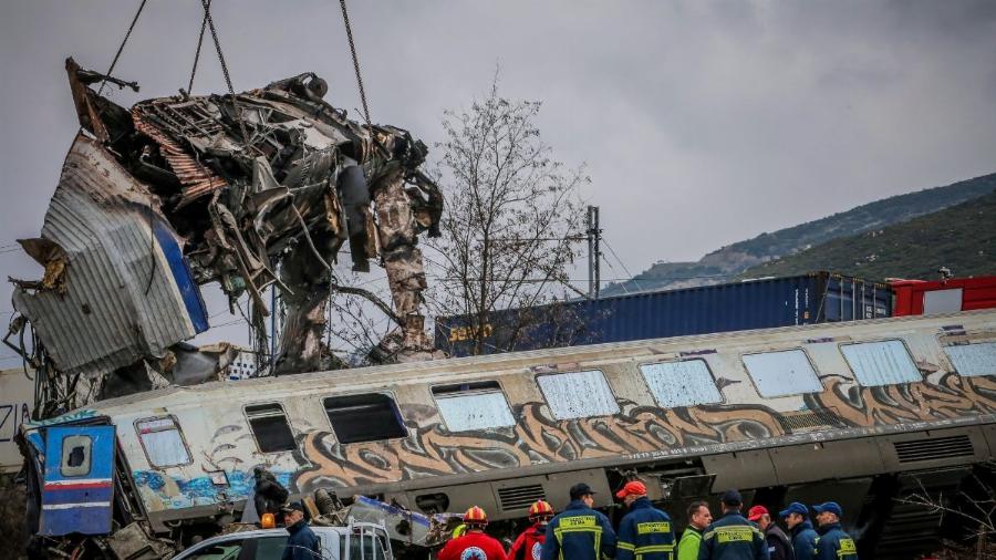 Τραγωδία στα Τέμπη: Αυτή είναι η λίστα με τα ονόματα των τραυματιών, ανάμεσά τους βρέφος 6,5 μηνών