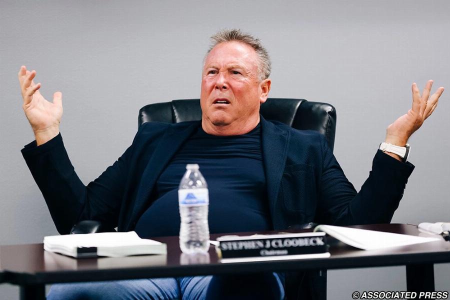 «Μου έφαγε τα λεφτά»: Ο 60χρονος κροίσος που μήνυσε την 26χρονη πρώην του επειδή του «έφαγε» 1 εκατομμύριο ευρώ