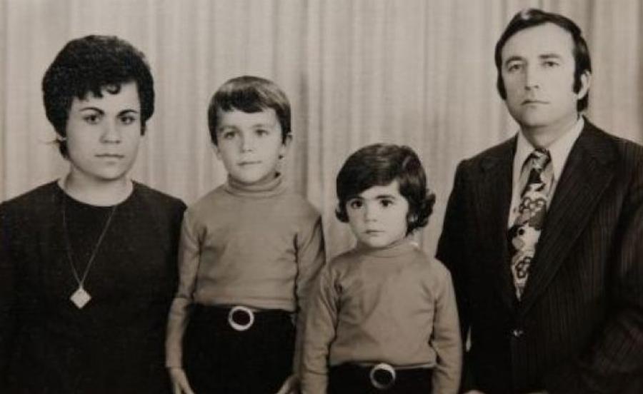 Ο Τρύφωνας Σαμαράς για τη μητέρα του: «Πάντα μου λείπει. Πριν κοιμηθώ, σκέφτομαι τους δικούς μου ανθρώπους και κάνω το σταυρό μου»