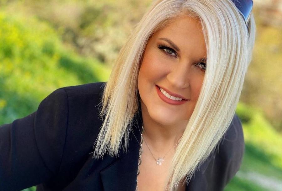 Τη γέννησε μόλις στα 16 της: Η κόρη της Χαράς Βέρρα είναι 33 ετών, είναι μια κούκλα και ίδια η μητέρα της