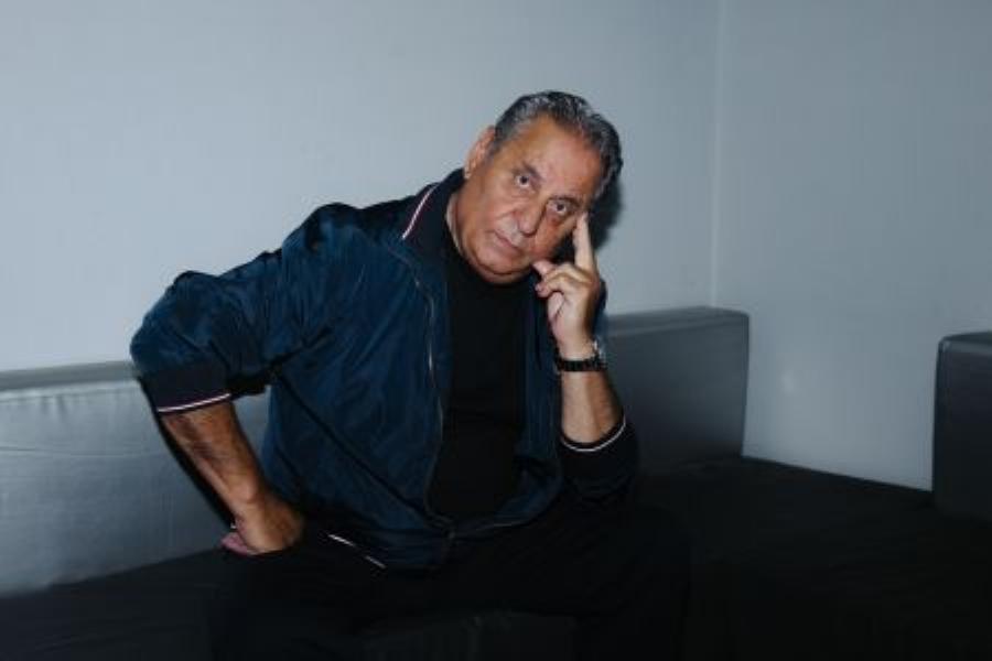 «Κατακεραυνώνει» την τραπ ο Ζαφείρης Μελάς: «Δεν θα έκανα συνεργασία με τράπερ, απορώ γιατί δεν τα απαγορεύουν»