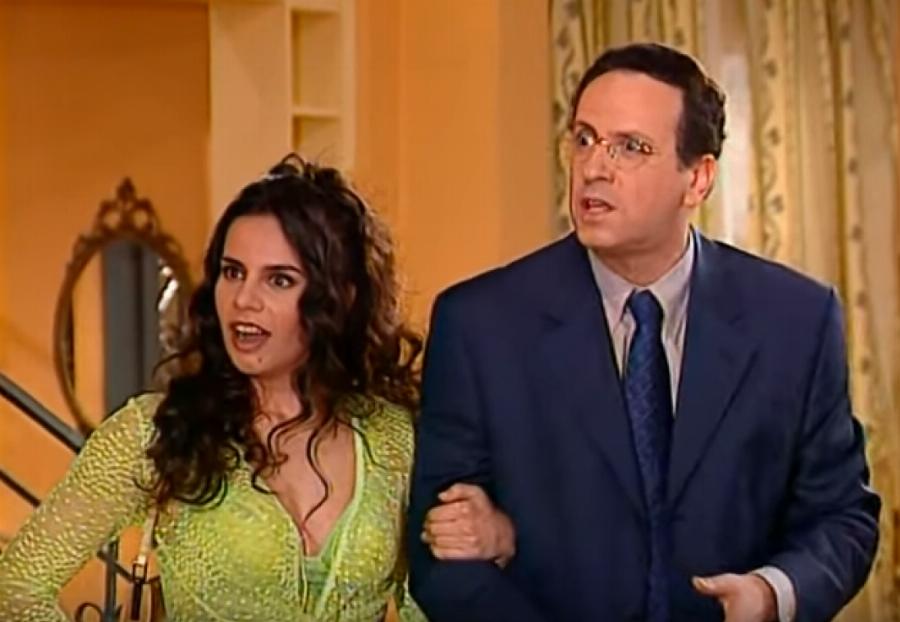 Δασκάλα και σήμερα: Η Ιταλίδα Συλβάνα του «Κωνσταντίνου & Ελένης» 24 χρόνια μετά θα εντυπωσίαζε και τον Κατακουζηνό