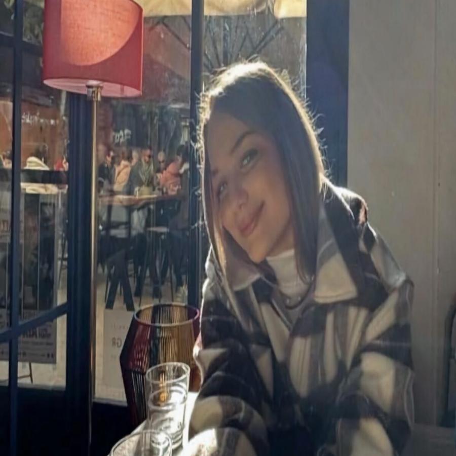 «Κάνε μία στάση να σε δούμε»: Τραγικό παιχνίδι της μοίρας πίσω από τον χαμό της 21χρονης Κλαούντιας