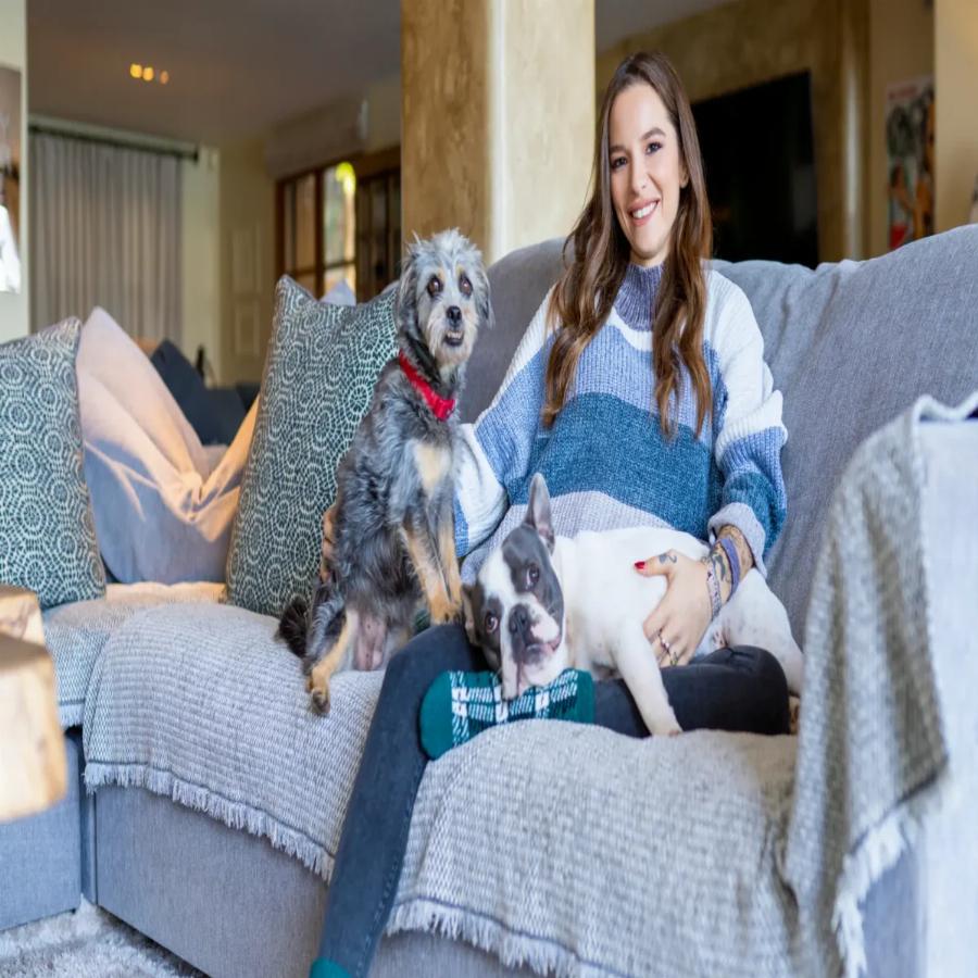 Έξαλλη η Εριέττα Κούρκουλου: «Μην σουβλίζετε αρνιά για το Πάσχα, έχουν κι αυτά τα πλάσματα δικαίωμα στη ζωή»