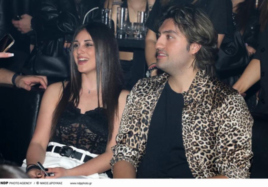 Πιο ερωτευμένος από ποτέ: Ο γιος των Γαρμπή – Σχοινά στα μπουζούκια μαζί με την κούκλα σύντροφό του