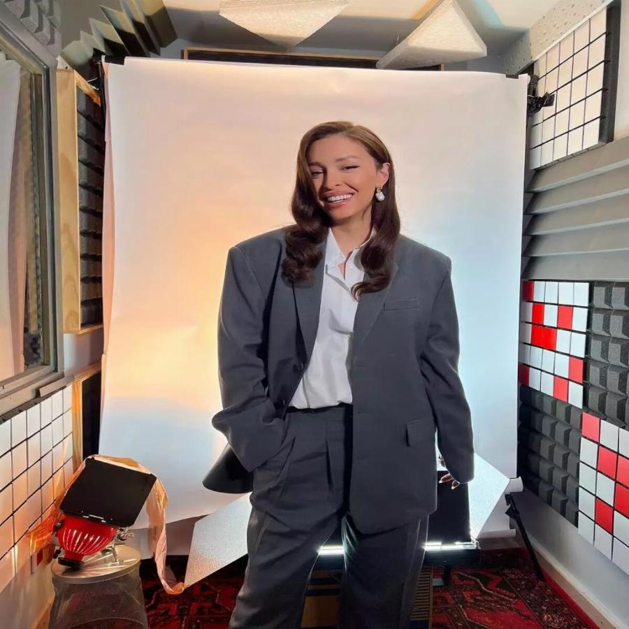 Το πήγε σε άλλο επίπεδο: Η Ελένη Φουρέιρα έκανε το βήμα, φόρεσε τα ρούχα που λίγες τολμούν και έκανε θραύση