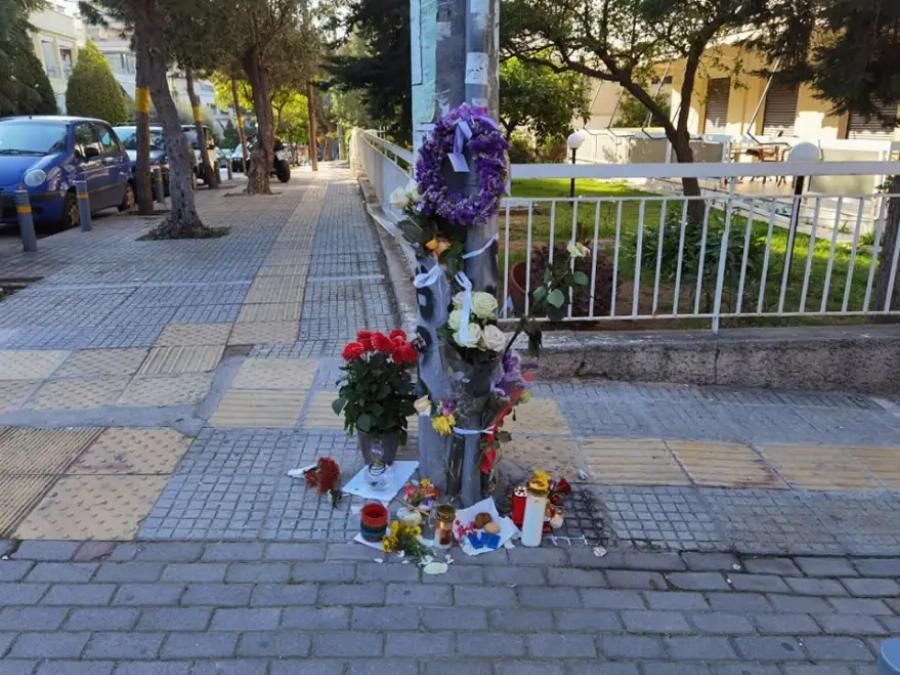 «Έφυγες καβάλα στη μηχανή για τον παράδεισο»: Φίλοι και συγγενείς αποχαιρετούν τον 28χρονο μετά το τροχαίο στον Άλιμο