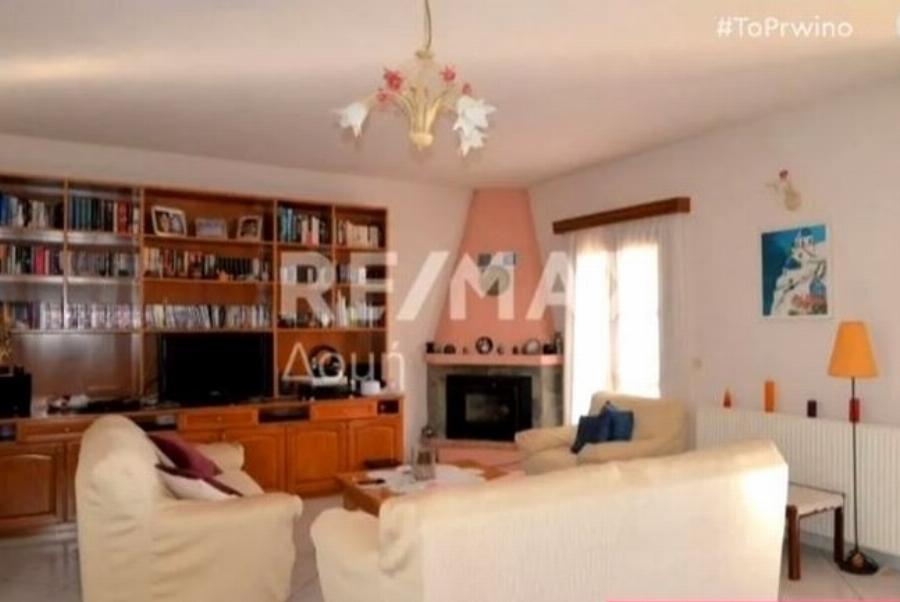 Το έμαθε όλη η Αλόννησος: Η οριστική απόφαση του πατέρα της Καρολάιν, οι 500.000 και οι τίτλοι τέλους