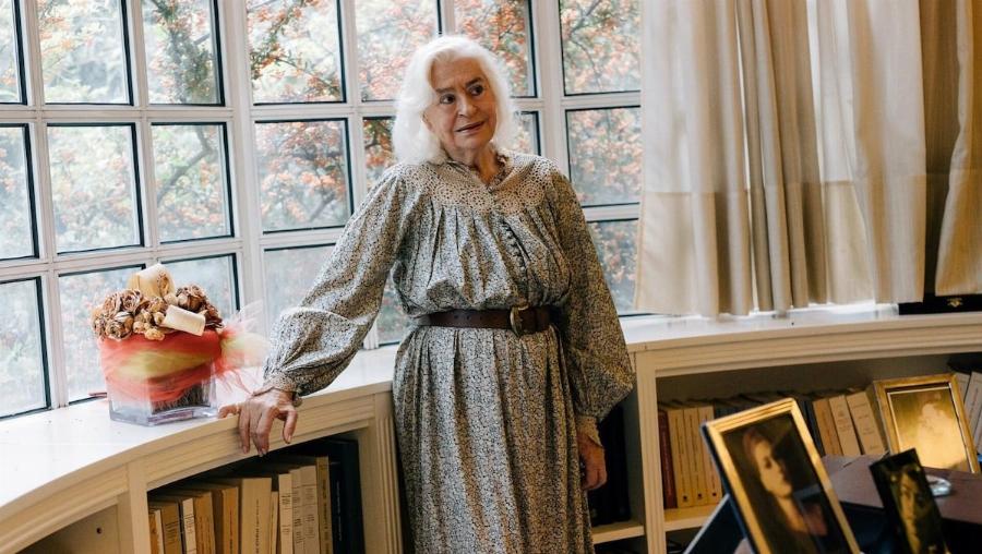 Πανελλήνια θλίψη: Πέθανε λίγο πριν την Ανάσταση η ηθοποιός Κατερίνα Χέλμη, θρήνος στον καλλιτεχνικό κόσμο