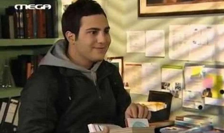 Ούτε ο Γιάννης Μπέζος δεν θα τον αναγνώριζε: Άλλος άνθρωπος ο Μήτσος από το Ευτυχισμένοι Μαζί