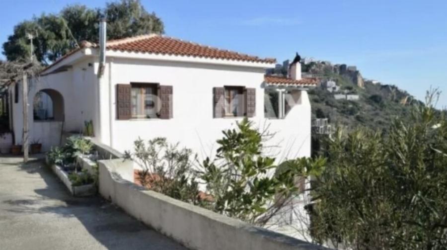 Ξεκινά η εκταφή της σορού της Καρολάιν και πωλείται το σπίτι στην Αλόννησο: Η οικογένεια τα πουλάει όλα και κόβει κάθε δεσμό με την Ελλάδα