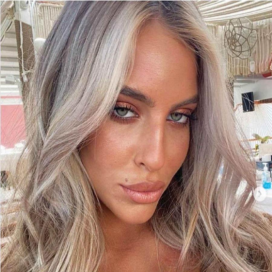 Μοντέλο, μικρότερη του και ίδια η Μαλέσκου: Όσα δεν γνωρίζατε για την Ασημένια που τρέλανε τον Οικονομόπουλο