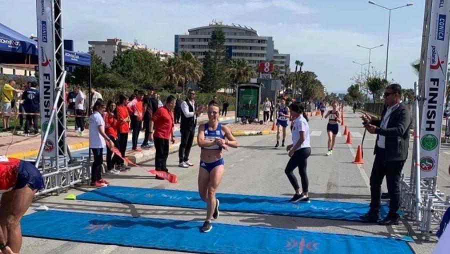 Ξανά «χρυσή» η Αντιγόνη Ντρισμπιώτη: Κατέκτησε τη κορυφή στο βαλκανικό πρωτάθλημα βάδην