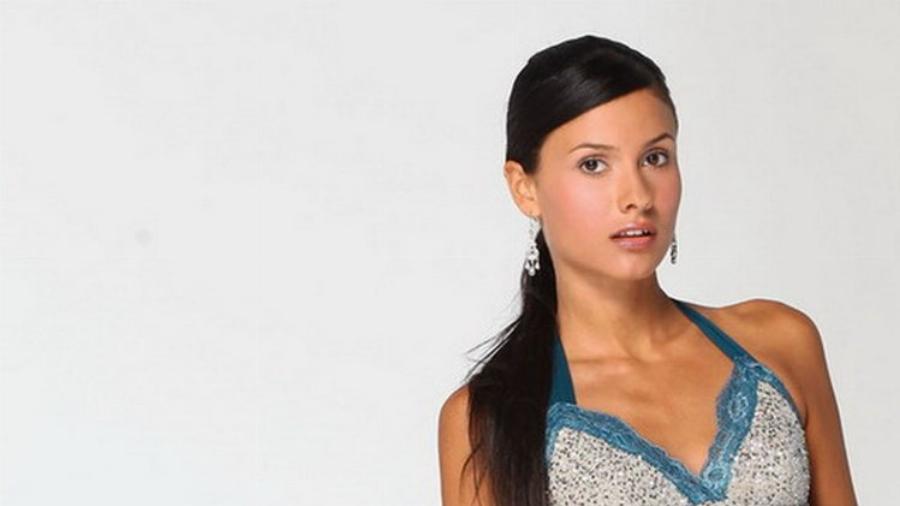 Έφυγε από την Ελλάδα και έγινε μητέρα: Η Σεράινα Καζαμία ξανασυστήνεται 13 χρόνια μετά τη νίκη του 1ου GNTM