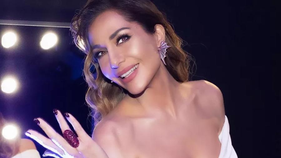 Δέσποινα Βανδή: «Δόξα τω Θεώ, δεν ένιωσα ποτέ σταρ. Είμαι μια κανονική εργαζόμενη γυναίκα»