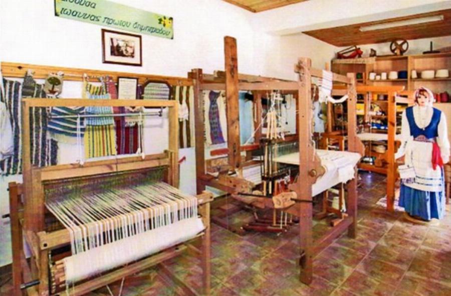 Η Ικαρία κλαίει για την «Κυρά του αργαλειού»: Πέθανε στα 112 χρόνια της η γιαγιά Ιωάννα