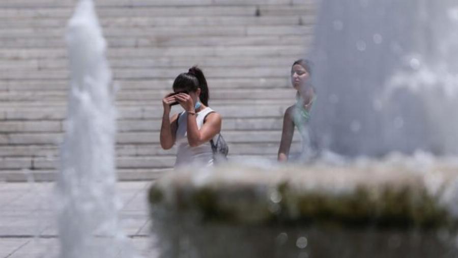 Έρχεται εφιαλτικός καύσωνας αυτό το καλοκαίρι: «Είμαστε στην ευθεία για την καταστροφή», λέει ο Ζερεφός