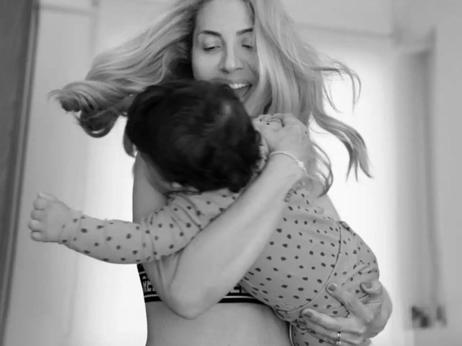 Η συγκινητική κατάθεση ψυχής της Μαρίας Ηλιάκη: «Μάθαμε σήμερα ότι η γιαγιά μας είναι μαζί με τον Θεούλη»