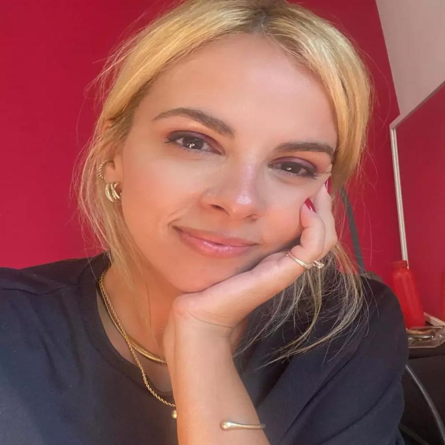 Τους έβαλε στη θέση τους η Τζένη Μελιτά: Η φωτογραφία με φουσκωμένη κοιλιά και η αδιάκριτη ερώτηση αν είναι έγκυος