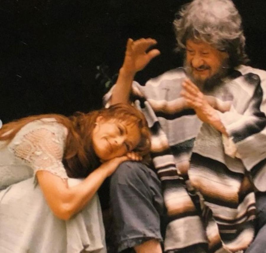 Πέθανε ο πρωταγωνιστής της «Εσμεράλδας»: Ο συγκινητικός αποχαιρετισμός της 54χρονης σήμερα Leticia Calderόn