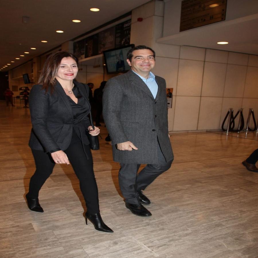 Απλό, διαχρονικό και chic: Το minimal στυλ της Μπέτυς Μπαζιάνα είναι ο απόλυτος οδηγός για σένα που αγαπάς το απλό ντύσιμο