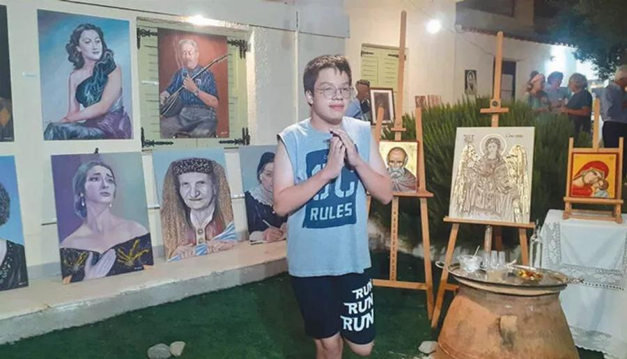 Ο μαθητής με σύνδρομο Asperger και με το μεγάλο ταλέντο: Ο Ζαχαρίας από τη Σητεία ζωγραφίζει και εκθέτει τα έργα του