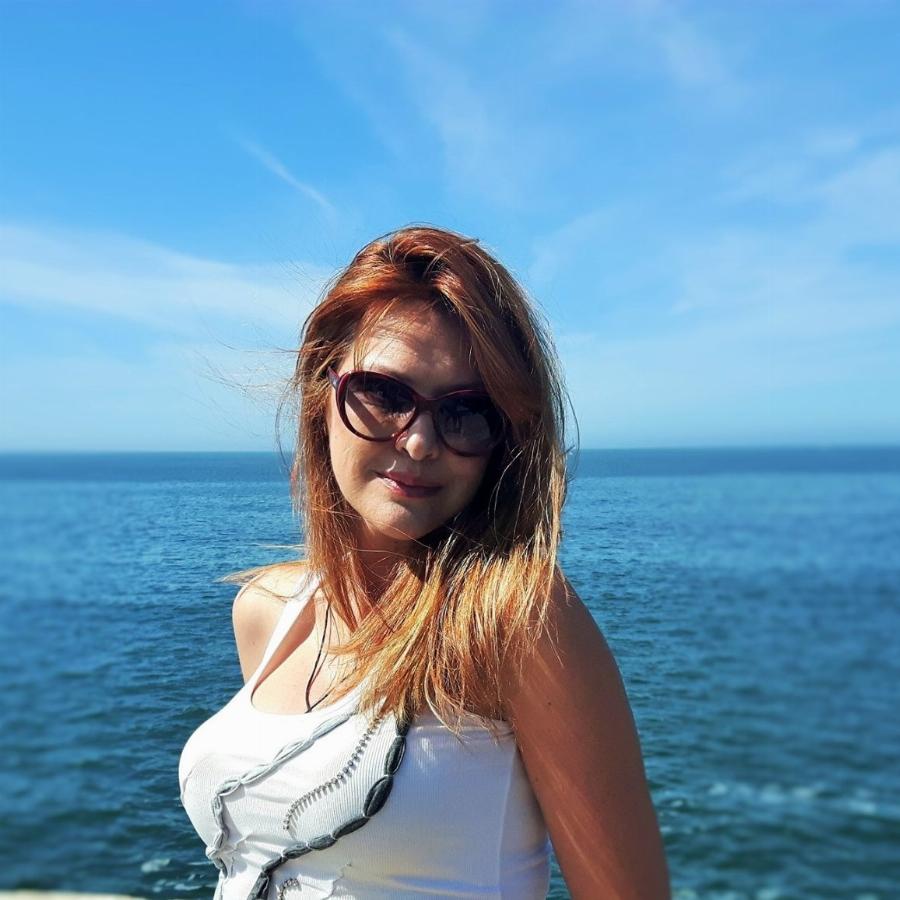 «Έσβησε» για πάντα το χαμόγελο της 48χρονης Νάσιας από τη Λαμία: Άφησε πίσω της τη μονάκριβη κόρη της