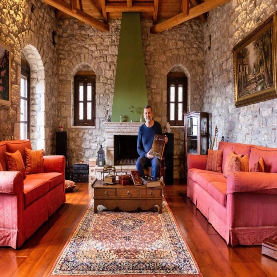 «Θέλαμε ουσιαστικό χρόνο με το παιδί»: Η Ελένη και ο Παναγιώτης πραγματοποίησαν το όνειρο κάθε Έλληνα