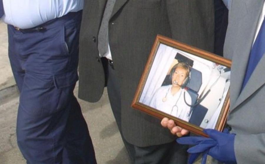 Η ντροπή ντρέπεται για λογαριασμό τους: Η προτομή της ιπτάμενης ηρωίδας γιατρού, Σοφίας Μπεφόν, «έπεσε θύμα» συμμορίας