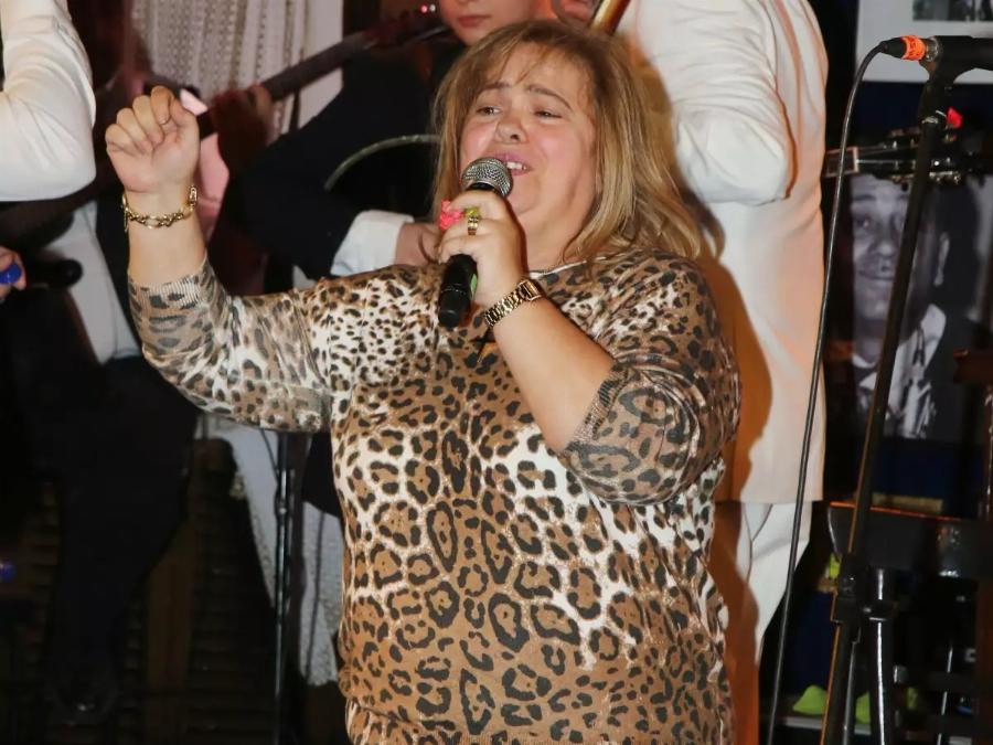 «Μου έφαγαν μέχρι και τα κόκκαλα, την ψυχή δεν μπόρεσαν να μου φάνε μόνο»: Η Έφη Θώδη απαντά σε όλα όσα γράφτηκαν