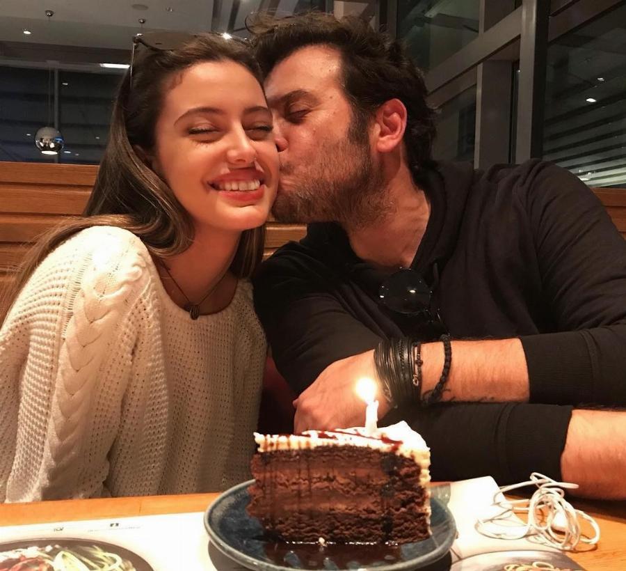 Αυτή είναι η ηλικία του Λάμπη Λιβιεράτου: Η ζωή του τραγουδιστή σήμερα και η λατρεία στις κόρες του