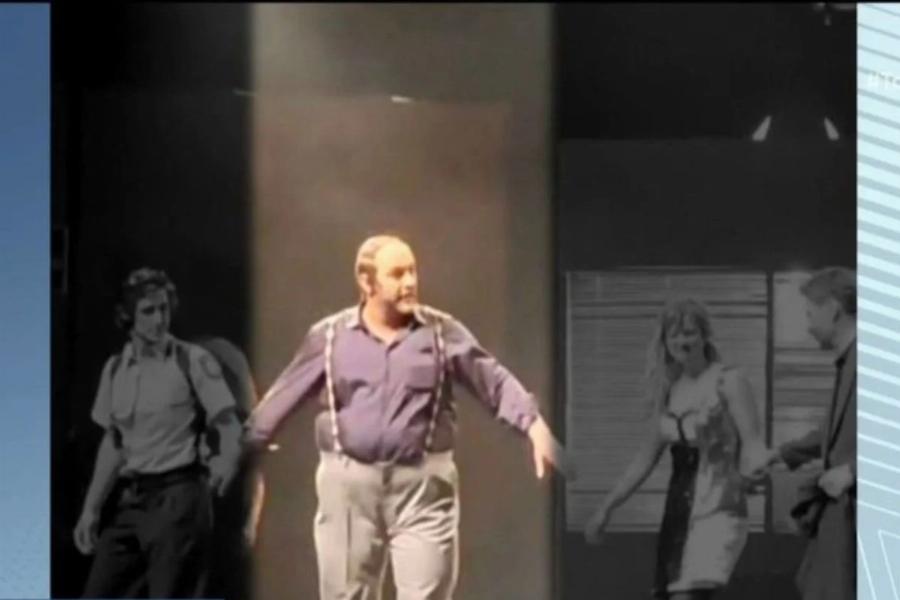 Ο Βασίλης Μπισμπίκης όπως δεν τον έχουμε ξαναδεί: Με φαλάκρα και αρκετά κιλά ως «αστυνομικός Πορφύρης»