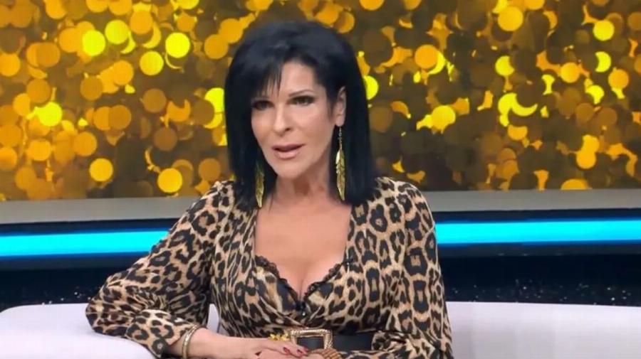 Σοφία Βόσσου: «Δεν θα κάνω babysitting στα εγγόνια μου, θα πληρώνω γυναίκα να τα κρατάει, έχω τις δουλειές μου εγώ»