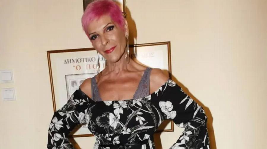 Η Σοφία Βόσσου εξομολογείται: «Έπαιρνα 1,5 έως και 2 εκατομμύρια δραχμές για μια βραδιά. Έτσι τα έφαγα»