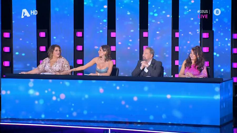 «Κούκλα μου, ρίξε κάτι πάνω σου»: Χαμός με το αποκαλυπτικό ρούχο της Δέσποινας Βανδή στο J2US