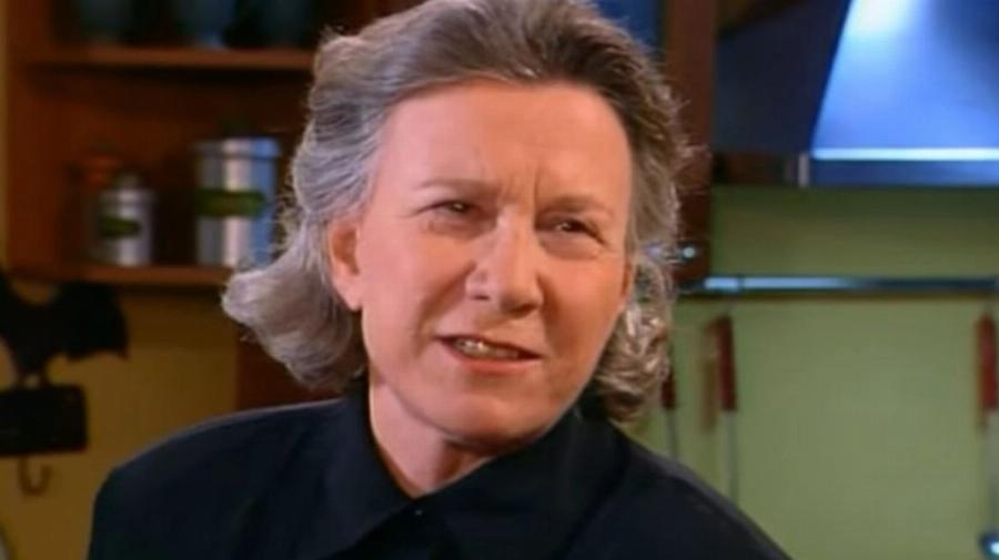 Θα μείνουν στις μνήμες μας: Οι 19 διάσημοι Έλληνες που έφυγαν από τη ζωή το 2022 και όλοι τους θρήνησαν