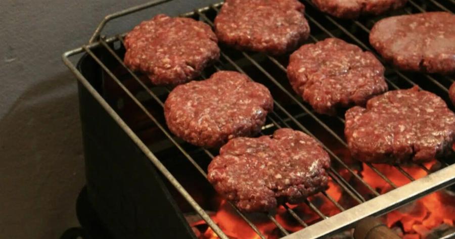 Πώς να μειώσουμε τις πιθανότητες εμφάνισης καρκίνου – Επιστήμονας του Χάρβαρντ προτείνει να «κόψουμε» 5 συνήθειες