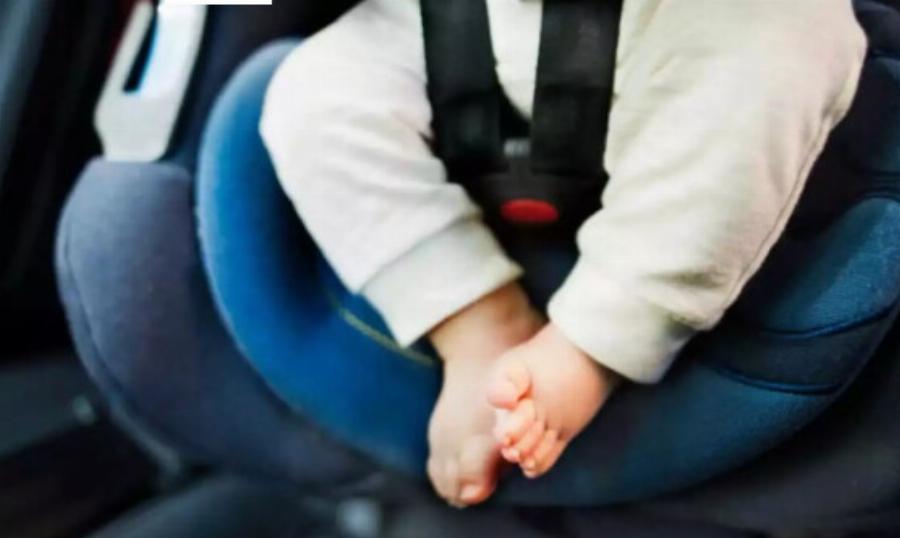 Ανείπωτη τραγωδία: Πέθανε βρέφος 16 μηνών – Το ξέχασε ο πατέρας του με 47 βαθμούς στο αυτοκίνητο