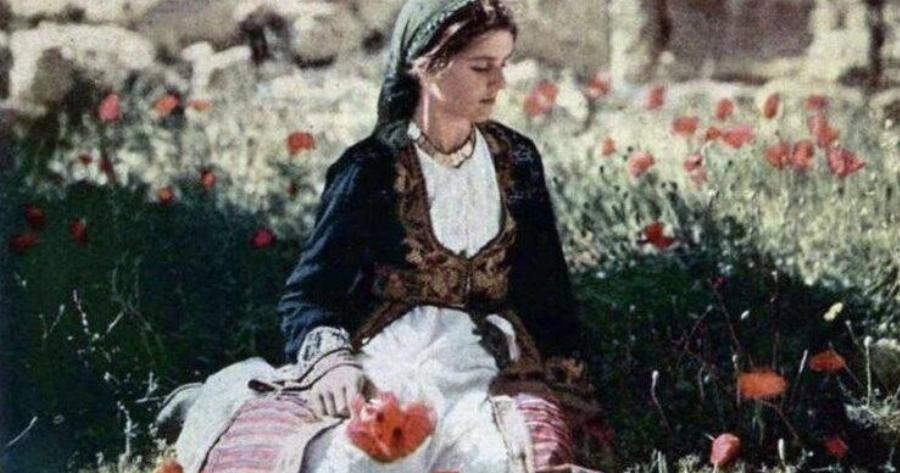 Η πανέμορφη Κύπρια που γοήτευσε το National Geographic και τη φωτογράφισε. 25 χρόνια μετά την αναζήτησε ξανά.