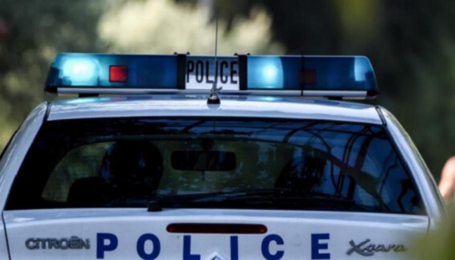 Νεκρός ο αστυνομικός: Ζήτησε από τον γείτονα να πάει να δει τι κάνει ο πατέρας του, μόλις άνοιξε η πόρτα έπαθε σοκ