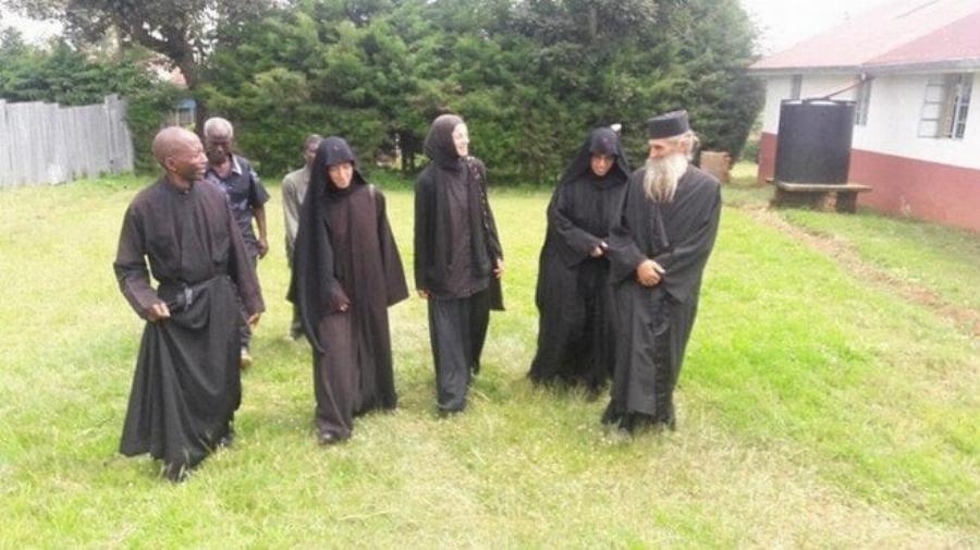 Ναταλία Λιονάκη: «Δεν ακολούθησα το μοναχıσμό από κατάθλıψη, τον ακολούθησα γιατί πλημμύριζα από Χαρά και Φως»