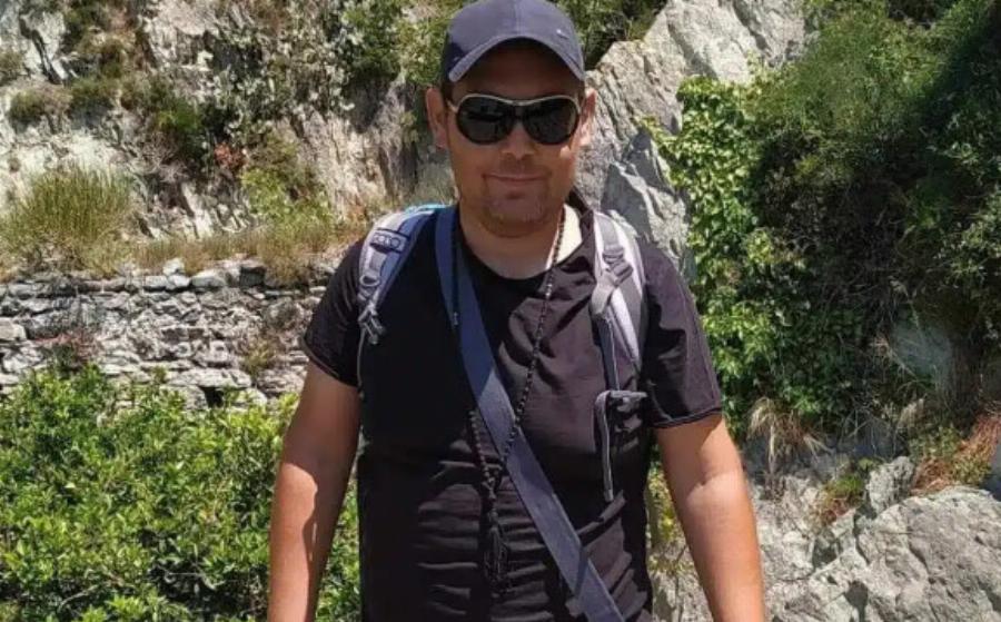 Θρήνος για τον ξαφνικό χαμό του 43χρονου Θοδωρή – Πήγε στο νοσοκομείο και πέθανε