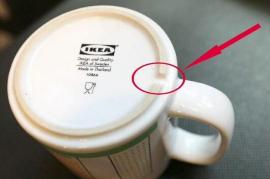Το ΙΚΕΑ, αποκάλυψε το μυστήριο των κυπέλλων: γι ‘αυτό έχουν μια εγκοπή στο κάτω μέρος!