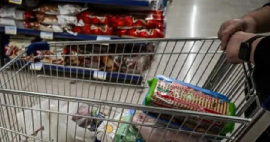 Ανατροπή τον Δεκαπενταύγουστο: Ανοιχτό μεγάλο σούπερ μάρκετ αύριο